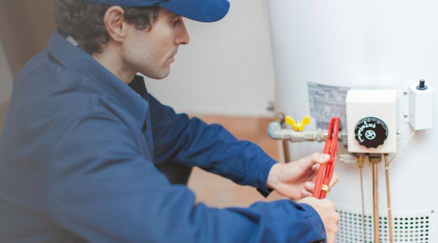 Expert burst pipe repair services in San Mateo, FL